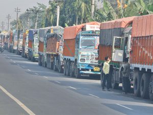 Bumps on e-way bill road worry industry