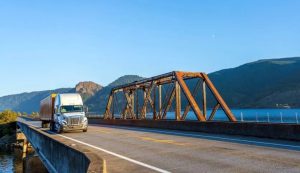 Economy the top issue facing trucking industry