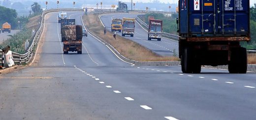 Post-tender changes to NHAI pacts benefited road builders: CAG