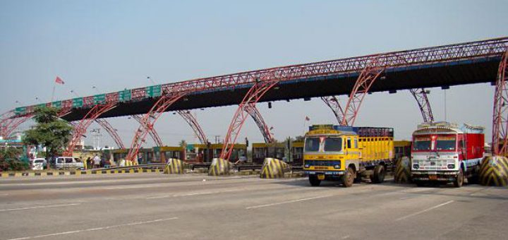 Roads ministry approves use of mobile wallets for toll collection