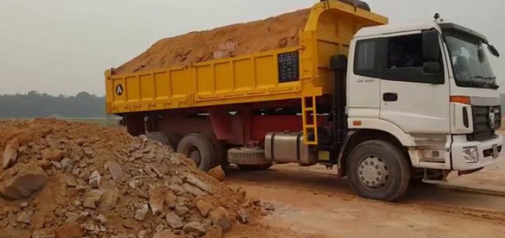 Govt begins preparing database of sand trucks