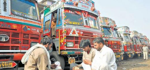Lorry owners plan to strike on Oct 9 & 10 to protest GST