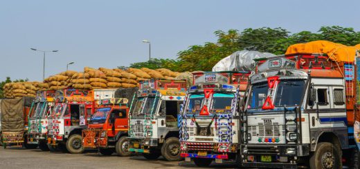Truck Drivers' Strike: Stir called off, govt assures to put new law on hold